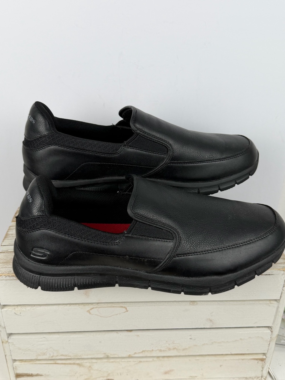 Skechers Men's Nampa-Groton work shoes slip resistant Sz 13 slip on memory foam